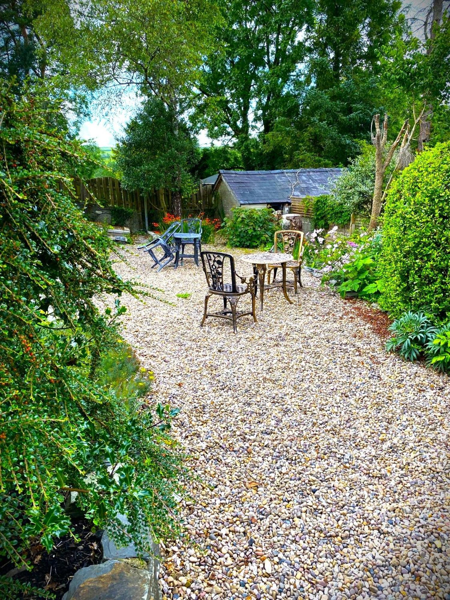 Bed and Breakfast Heddfan à Llanboidy Extérieur photo